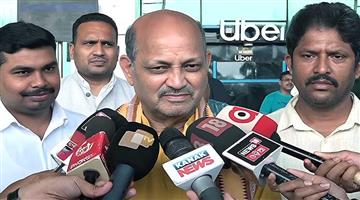 Khabar Odisha:Did-You-Have-the-Guts-to-Hand-Over-Cases-to-CBI-Manmohan-Samal-Slams-Opposition