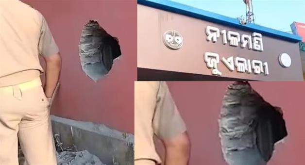 Khabar Odisha:1-crore-gold-loot-from-nilamani-jwellary-in-soro