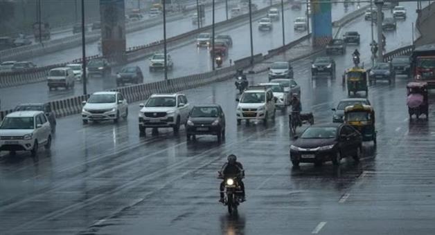 Khabar Odisha:12-flights-diverted-from-delhi-airport-due-to-heavy-rain