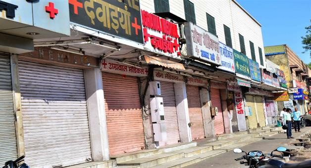 Khabar Odisha:12-hour-Mayurbhanj-bandh-called-today-family-sits-on-the-highway-demanding-justice-for-daughter
