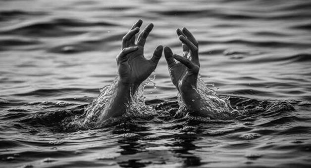 Khabar Odisha:2-girl-students-died-in-the-pond