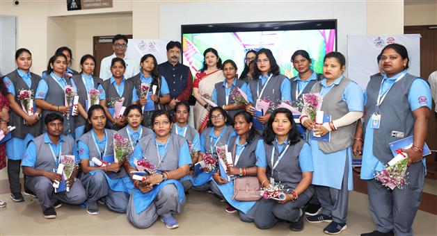 Khabar Odisha:20-women-will-go-pune-for-bus-driving-traing