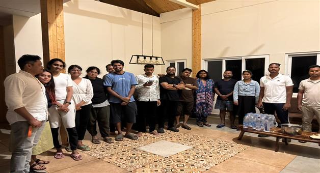 Khabar Odisha:24-tourists-rescued-from-mahendragiri-hill