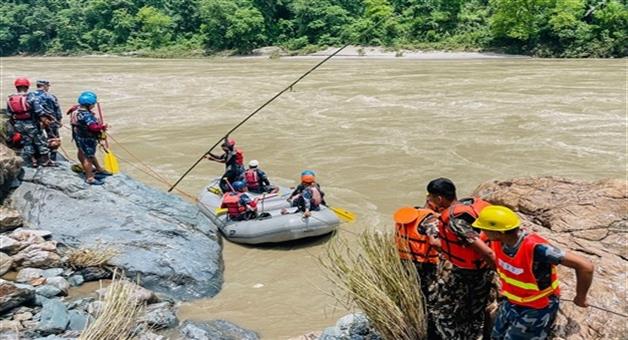 Khabar Odisha:66-missing-in-flood-water-at-nepal