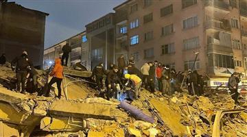Khabar Odisha:7-8-magnitude-earthquake-in-turkey-100-dead-as-buildings-collapse