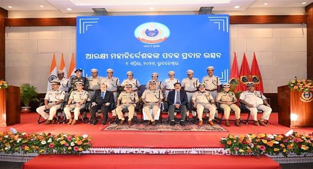 Khabar Odisha:78-police-officials-get-dgp-medal