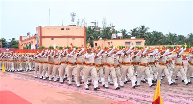 Khabar Odisha:911-firefighters-recruited-300-posts-to-be-filled-in-fire-department-by-December