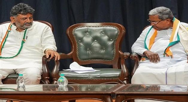 Khabar Odisha:A-third-front-has-opened-in-Congress-between-Siddaramaiah-and-DKs-tussle