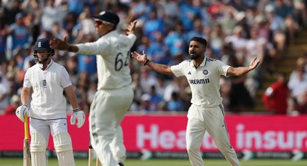 Khabar Odisha:After-Shubmans-historic-century-Akash-Siraj-storm-India-in-the-driving-seat-at-Edgbaston