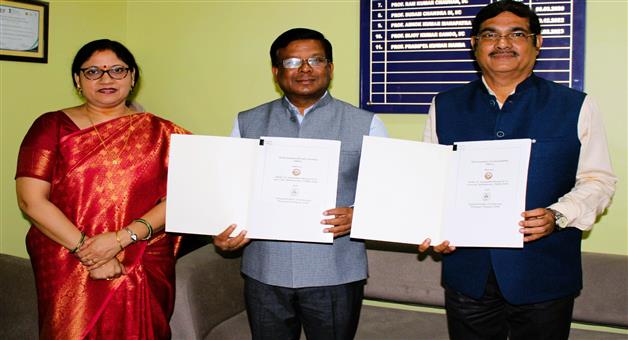 Khabar Odisha:Agreement-signed-between-SOA-ONIT-Warangal