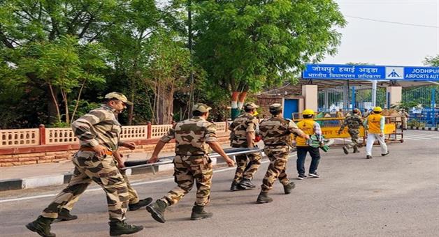 Khabar Odisha:Air-strike-possible-do-not-leave-home-High-red-alert-issued-in-Barmer-and-Jodhpur
