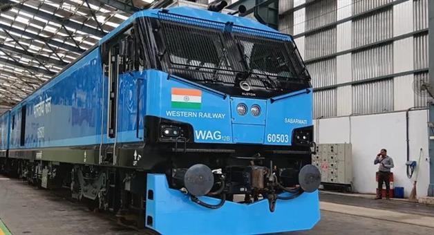 Khabar Odisha:Amit-Shah-will-flags-off-Indias-first-LNG-dual-fuel-train-in-Ahmedabad