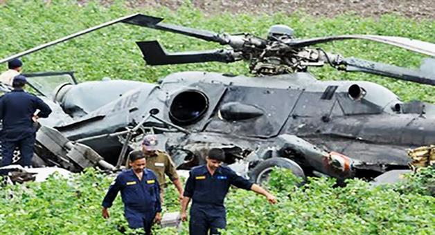 Khabar Odisha:Army-plane-crashes-in-Colombia