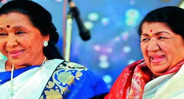 Khabar Odisha:Asha-gave-a-shocking-reply-on-her-musical-encounter-with-Lata-Mangeshkar-saying
