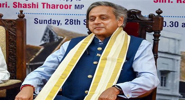 Khabar Odisha:BJP-leader-warns-Tharoor-says-he-knows-what-happened-to-me-after-I-challenged-Rahul-Gandhi