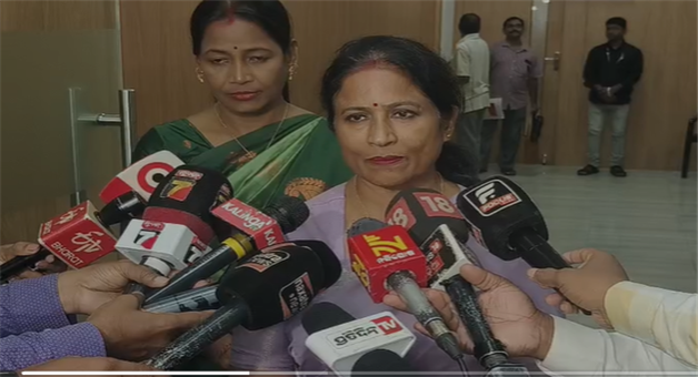 Khabar Odisha:BMC-Additional-Commissioner-assaulted-Mayor-raises-questions-about-security