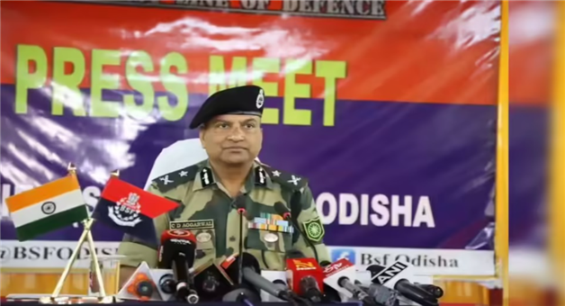 Khabar Odisha:BSF-IG-issues-stern-warning-to-Maoists-surrender-or-face-encounter