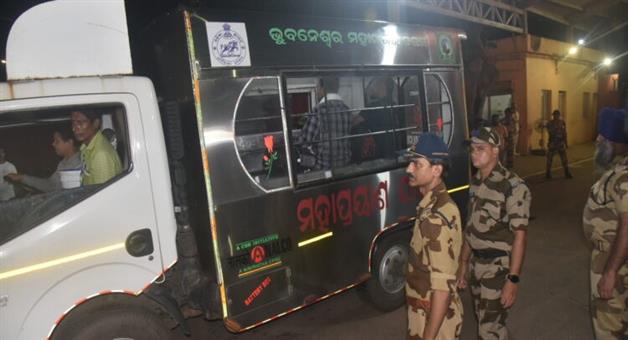 Khabar Odisha:Balanga-victims-body-reaches-Bayabara-village-last-rites-to-be-performed-on-Monday