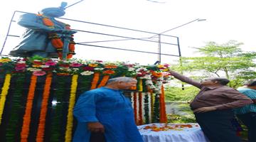 Khabar Odisha:Birthday-of-Krishnachandra-Gajapati-Narayan-Dev