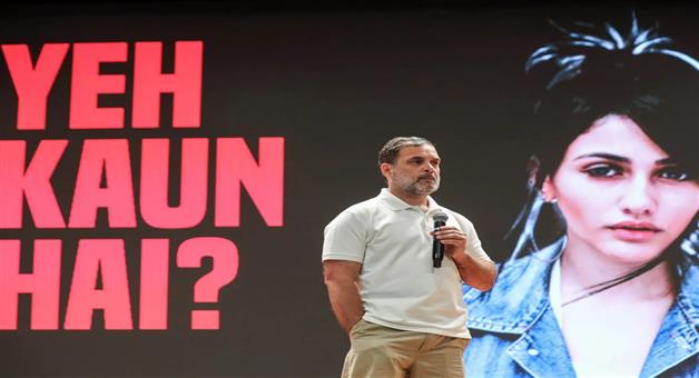 Khabar Odisha:Brazilian-model-shocked-to-see-her-photo-on-Indian-voter-list-says---its-all-a-comedy