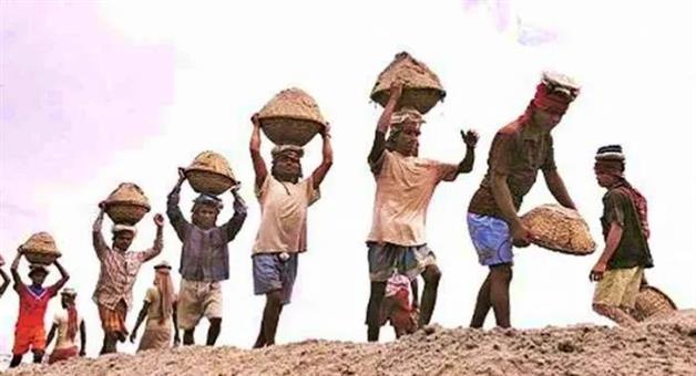 Khabar Odisha:CMs-big-announcement-on-Labor-Day-increased-wages-for-workers