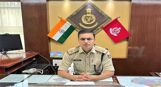 Khabar Odisha:Central-Government-accepts-DCP-Jagmohan-Meenas-resignation