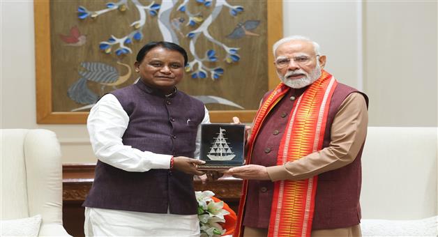 Khabar Odisha:Chief-Minister-Mohan-Majhi-meets-the-Prime-Minister