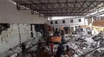 Khabar Odisha:Collapsed-salt-factory-wall-12-dead-20-injured