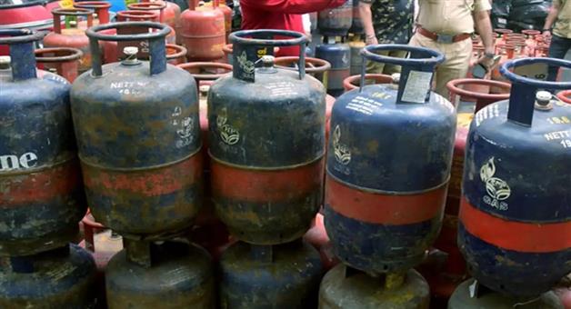 Khabar Odisha:Commercial-gas-cylinder-price-hike-rs-50