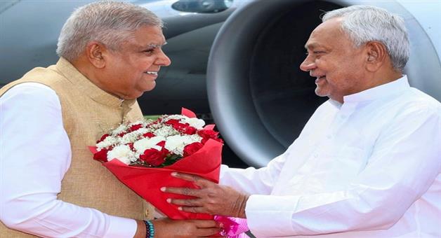 Khabar Odisha:Congresss-big-demand-Dhankhar-resigns-for-a-leader-from-Bihar