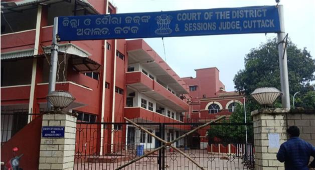 Khabar Odisha:Cuttack-The-CMC-has-declared-three-courts-micro-maintenance-zone