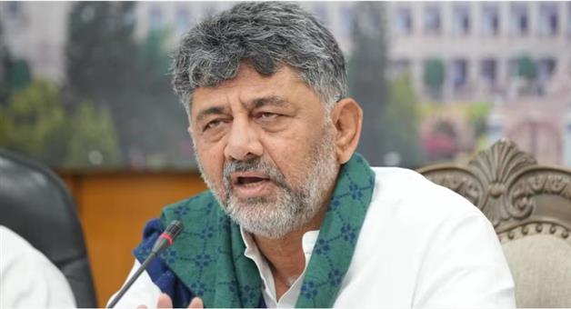 Khabar Odisha:DK-Shivakumar-in-Delhi-amid-Karnataka-ministers-portfolio-lobbying-meets-Siddaramaiah-too
