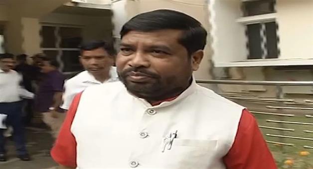 Khabar Odisha:Dasharthi-Gamang-said-after-casting-his-vote---My-house-was-on-a-hill-there-was-no-network