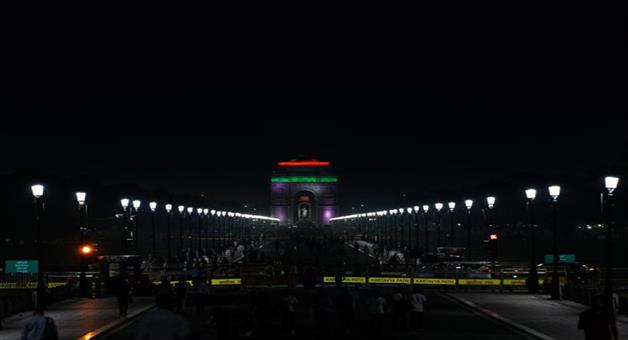 Khabar Odisha:Delhi-on-high-alert-India-Gate-evacuated-amid-tension-with-Pakistan