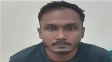 Khabar Odisha:District-Labour-Officer-Akash-Bishoyi-caught-accepting-a-bribe-sent-to-jail