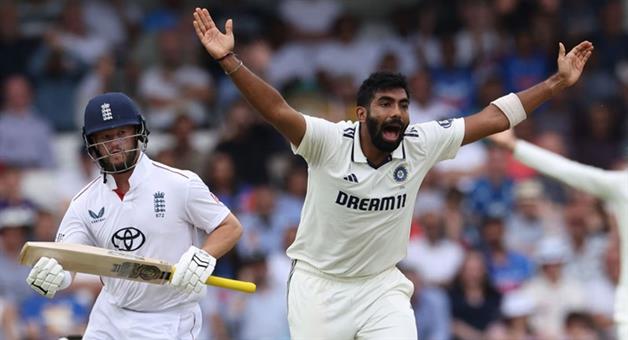 Khabar Odisha:England-bats-hard-on-Ollie-Popes-century-still-262-runs-behind-India