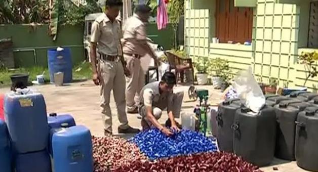 Khabar Odisha:Fake-foreign-liquor-racket-busted-4-arrested