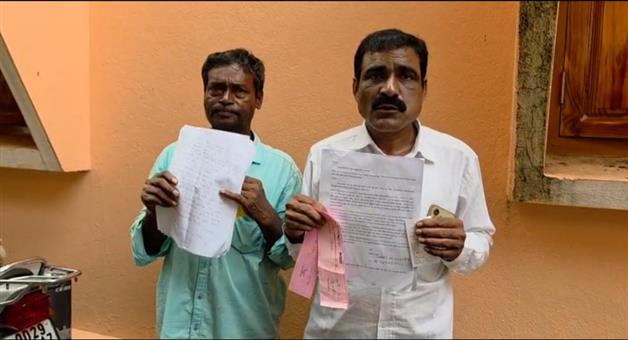 Khabar Odisha:Farmer-attempts-suicide-by-consuming-poison-at-public-hearing