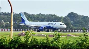 Khabar Odisha:Flight-cancelled-after-a-rat-spotted-in-pilot-cabin