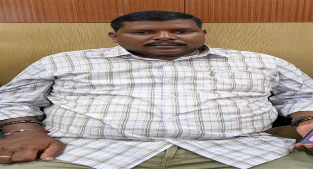 Khabar Odisha:Former-GRS-and-Gram-Sevak-arrested-for-misappropriating-over-12-lakh-rupees-in-government-funds