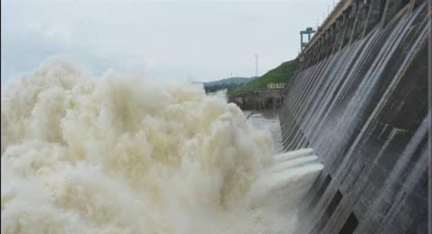 Khabar Odisha:Four-more-gates-of-Hirakud-Dam-closed