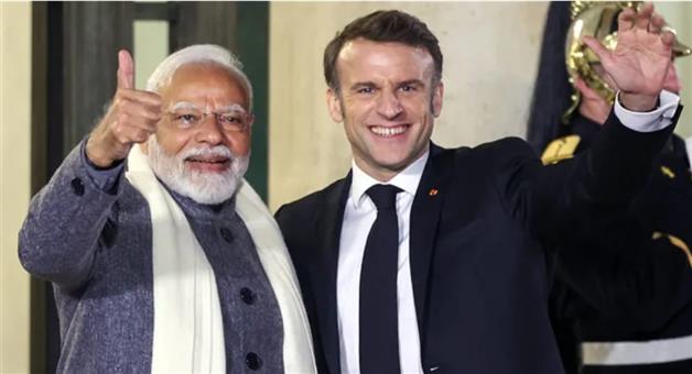 Khabar Odisha:French-president-Emmanuel-Macron-India-and-France-not-dependent-on-US-Chinese-models