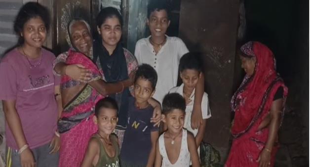 Khabar Odisha:From-Struggle-to-Success-Goat-Herders-Daughter-Emerges-as-Topper