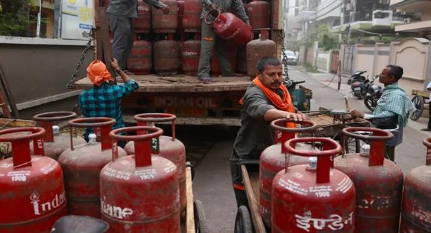 Khabar Odisha:Good-news-for-LPG-consumers-Government-removes-restrictions-on-gas-cylinders