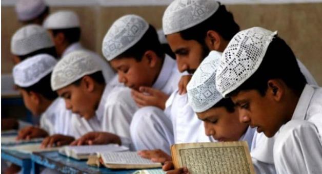 Khabar Odisha:Govt-grant-to-madrassas-to-continue-no-transfers-to-govt-schools-Supreme-Court