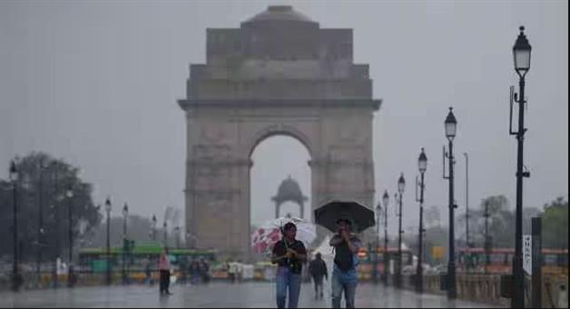 Khabar Odisha:Heavy-Rain-In-Delhi-After-Days-Of-Brutal-Heat