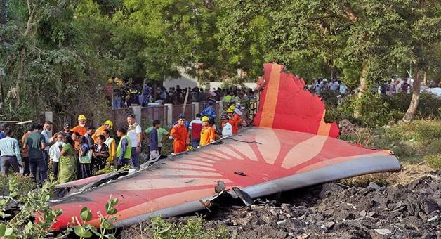 Khabar Odisha:How-Air-India-Boeing-Dreamliner-flight-ended-in-disaster-AAIB-report