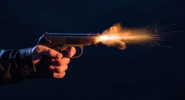 Khabar Odisha:Husband-shoots-wife-dead