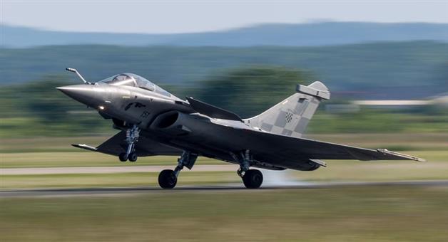 Khabar Odisha:IAF-is-a-threat-to-Pakistan-India-France-preparing-mega-deal-for-114-Rafales