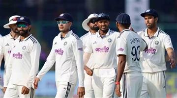 Khabar Odisha:ICC-Rewrites-Test-Cricket-Rules-Pink-Ball-Allowed-for-Bad-Light-Coaches-Can-Enter-Field